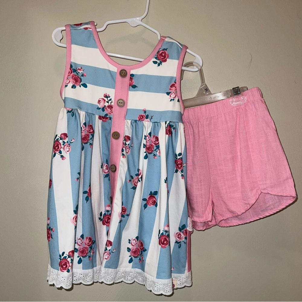 NWT Cheeky Plum Floral Playset